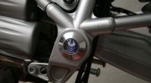  BMW R850C, R1200C Schwingenlagerabdeckung