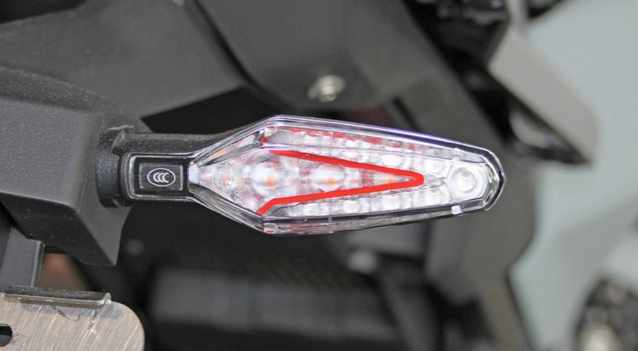 BMW F800GS (2024- ), F900GS & F900GS Adv Multifunktions-LED-Blinker hinten