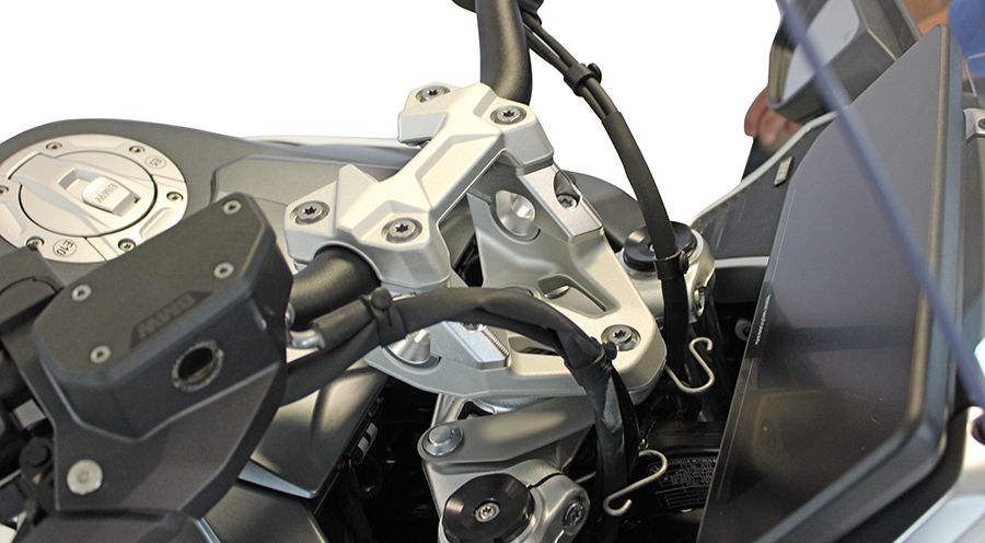 BMW R1300RT Lenkererhöhung mit Versatz