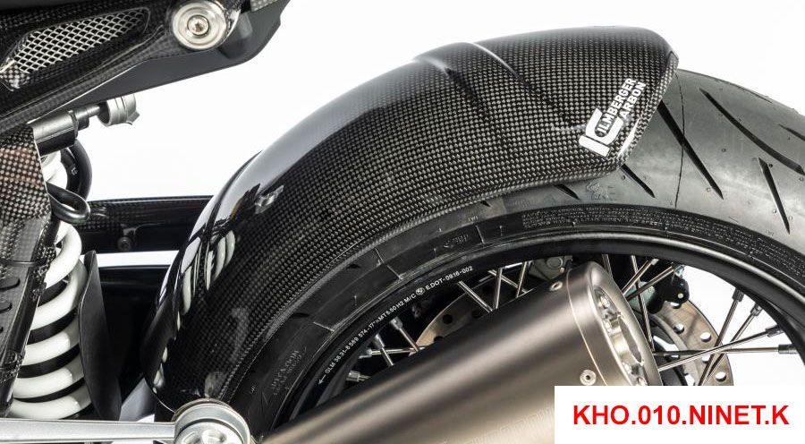 Carbon Kotflügel hinten Retro-Design für BMW RnineT & RnineT Racer