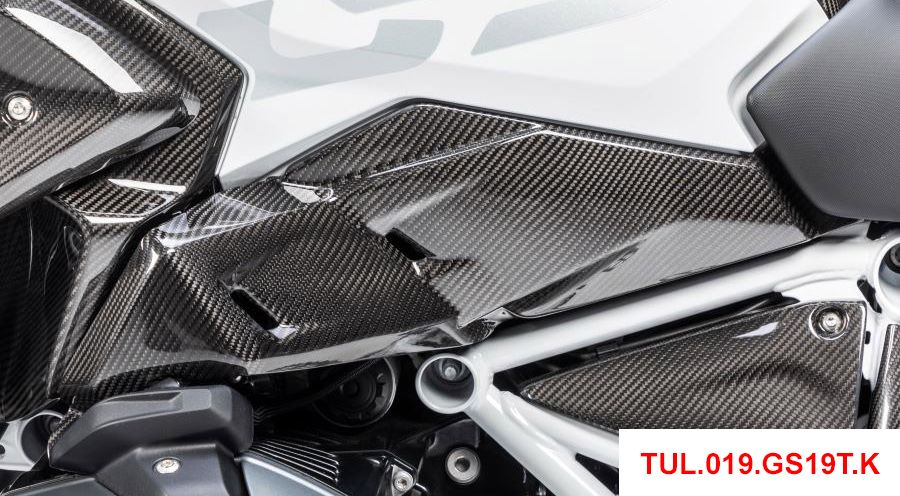BMW R 1250 GS & R 1250 GS Adventure Carbon Tankabdeckung unten