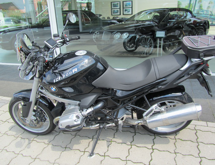 BMW R1200R