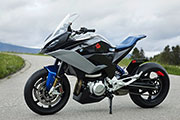 Die neue BMW Motorrad Concept 9cento