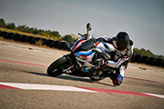 Die neue BMW M1000RR