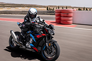 Die brandneue BMW M1000R